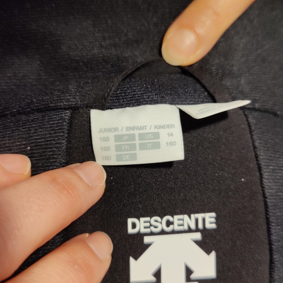 Descente Ski Jacket (Boy's) - Picture 2 of 2